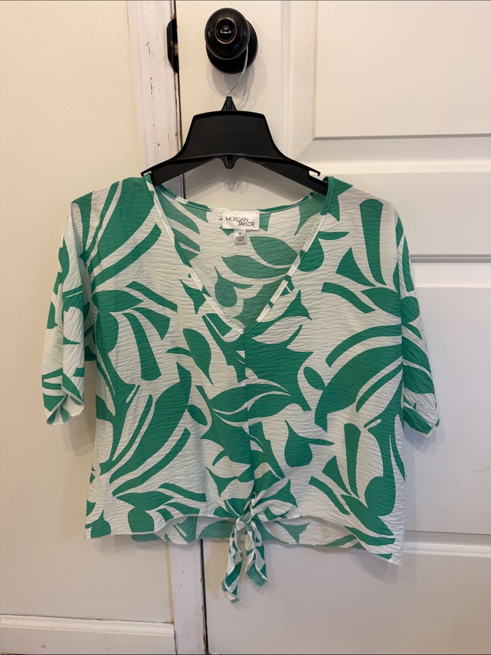 Morgan Taylor White and Green Leaf Tie-Front Crop Top
